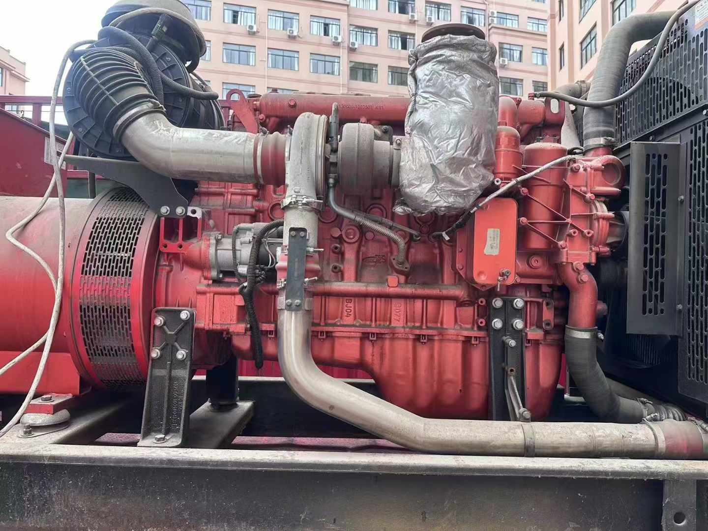 额济纳如何选择适合 600kW 柴油发电机组的过载保护器？