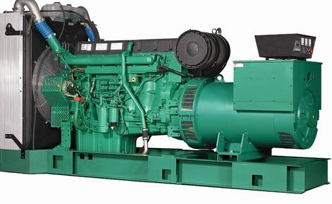 额济纳发电机除垢后需要用清水冲洗水冷式机油散热器几次？